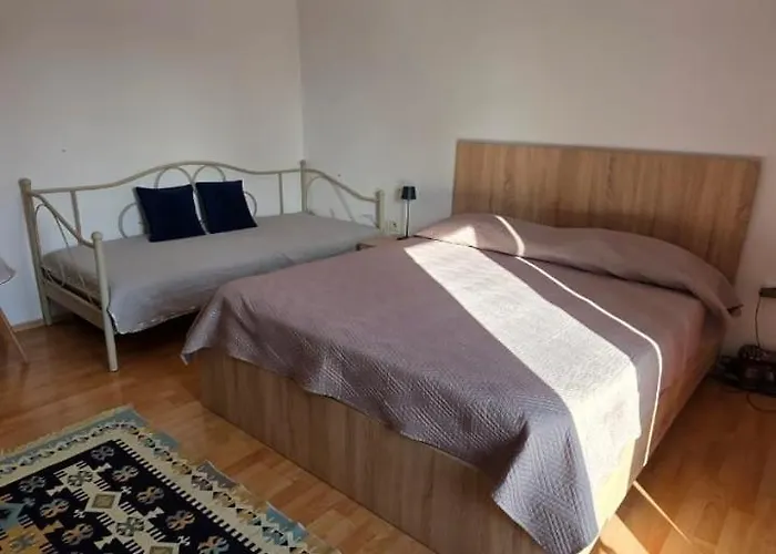 Apartamento The Writers' Neighbor Tirana